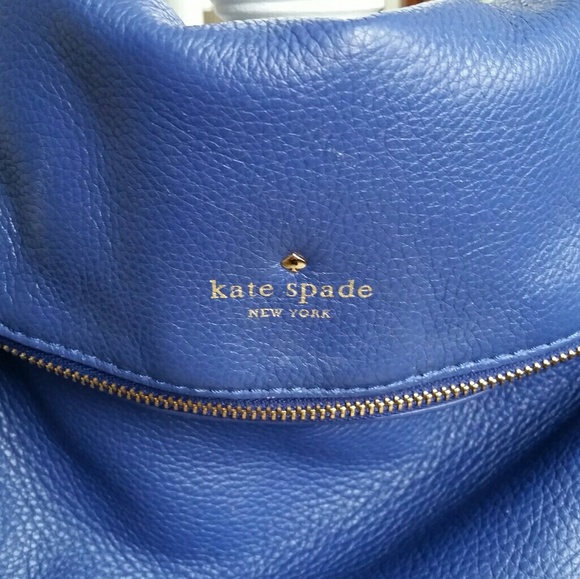 Kate Spade- blue crossbody Great Condition! - Picture 2 of 5